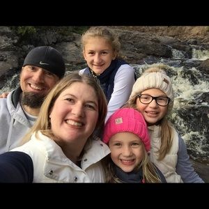 Meet your Posher, Sara